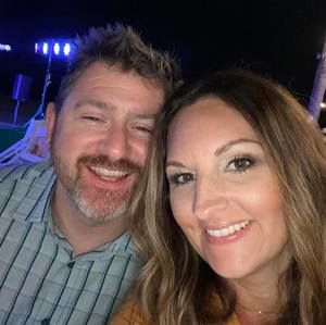 Meet your Posher, Ladessa